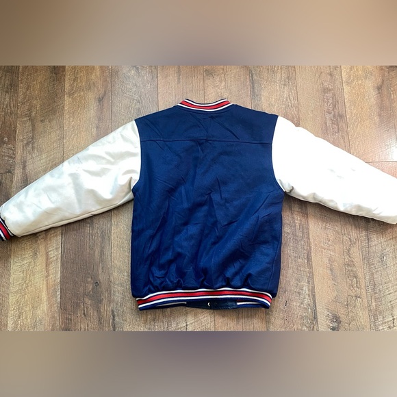 MLB Red Sox Blue and White Bomber Varsity Jacket, size Medium,55$ - Picture 3 of 3